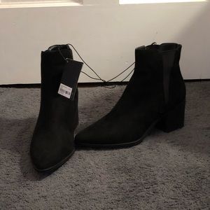 Forever 21 Black Booties